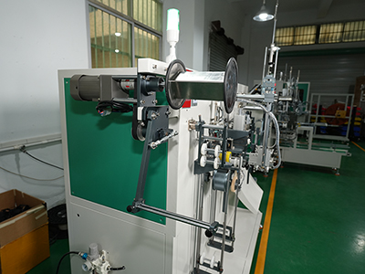 Bobinadora automática de cintas (sin tubo de papel)